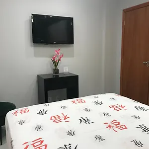 Liberdade 1 Qt + Sofá Cama - 200m Metrô. Novo! Apartamento São Paulo